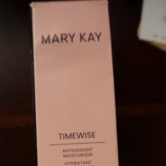 Mary Kay Time Wise Antioxidant Moisturizer  3.0 oz combination to oily - Picture 6 of 6